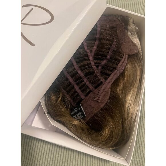 Jon Renau Miranda Synthetic Hair Wig Shaded Praline 12FS8 Medium Length Fringe - Picture 6 of 6